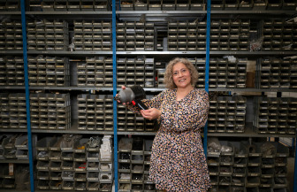 Tijdelijk werk met zekerheid: waarom een functie als inpakmedewerker ideaal is voor bijverdienen