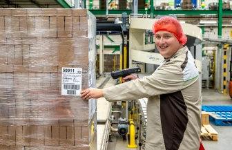 Van inpakmedewerker naar logistiek medewerker: deze stappen kun je zetten